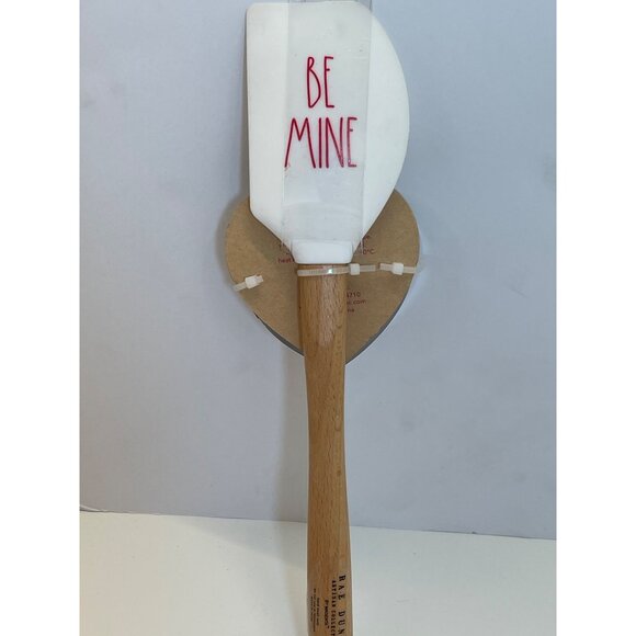Rae Dunn silicone, spatula and cookie cutter set “Be MINE”‎ - Picture 3 of 4